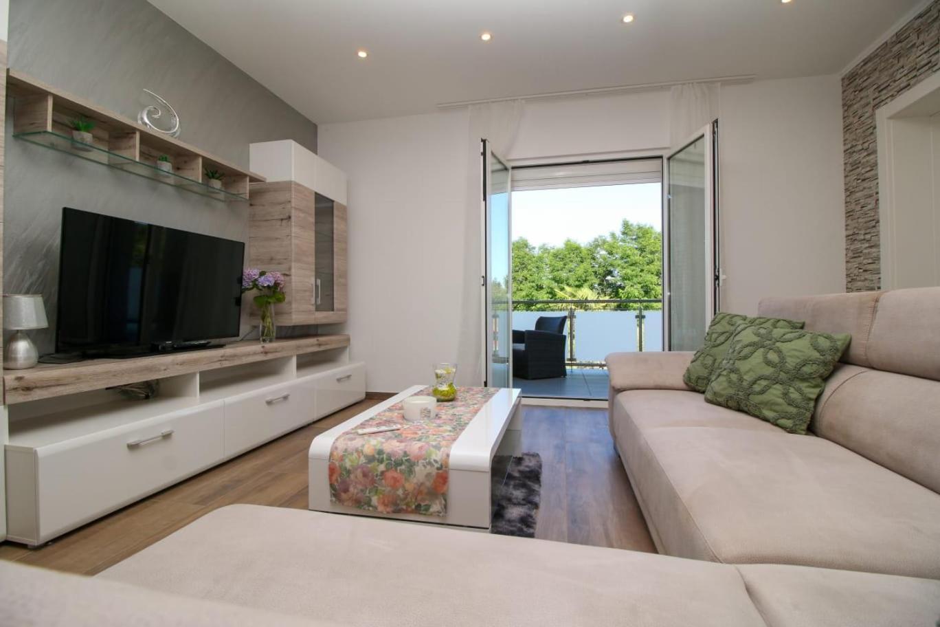 Appartement Nerlovic *